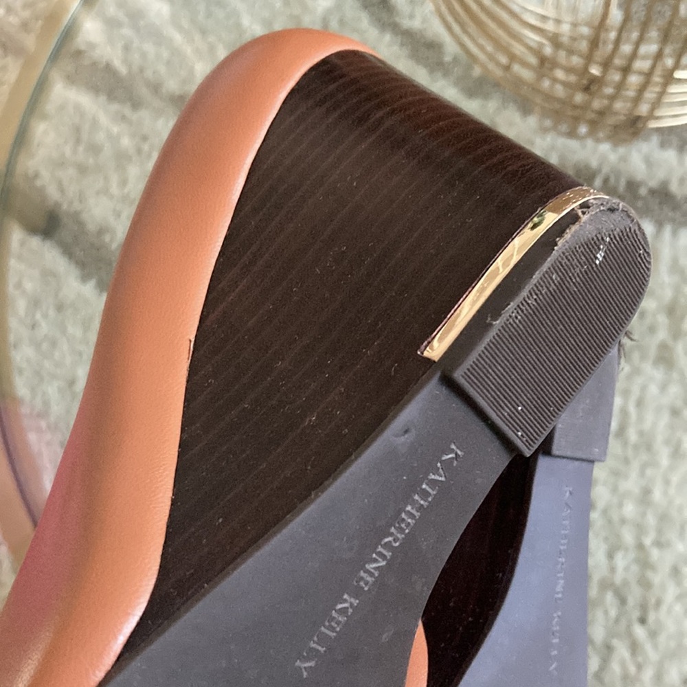 Heels. Wedges. - Picture 4 of 11